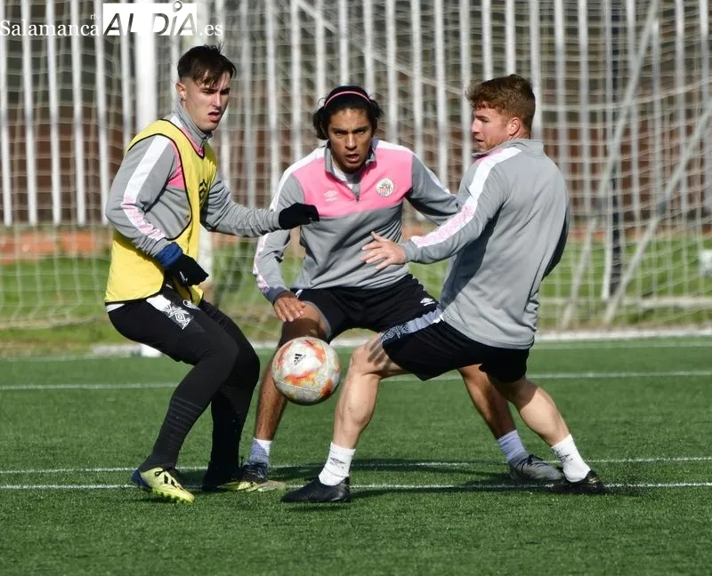 Galería de imágenes del entrenamiento del primer y segundo equipo / Fotos: SALAMANCArtv AL DÍA
