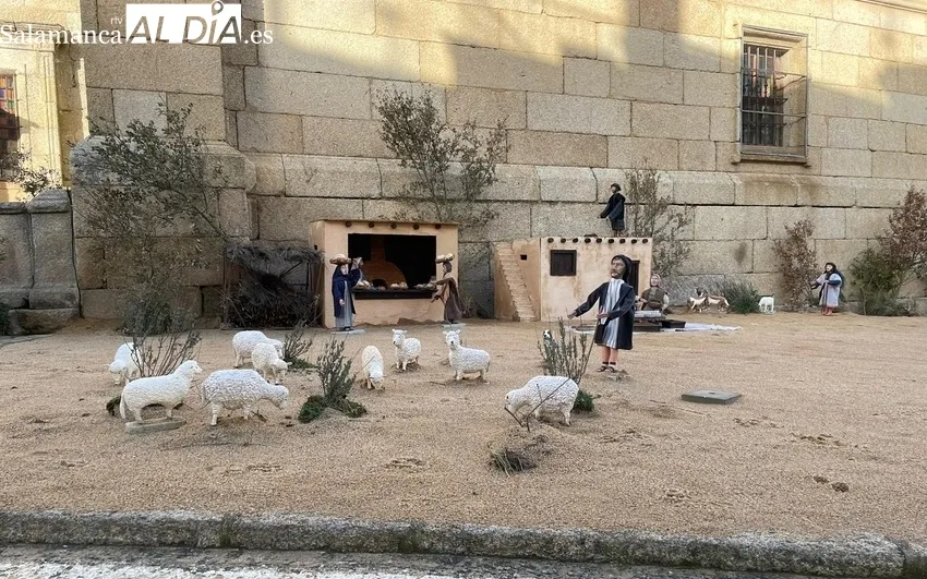 Los aficionados a los belenes aún disponen de unos días para ver el extraordinario nacimiento que luce Villavieja de Yeltes 