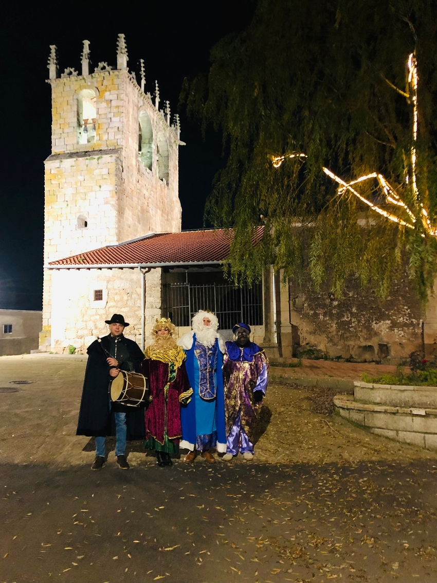 Foto 6 - Los Reyes Magos dejan sus regalos a los vecinos de Guadramiro