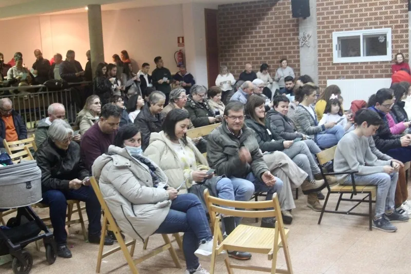 Foto 9 - Los ni&ntilde;os de El Cubo de Don Sancho obsequian a los Reyes Magos &lsquo;Una Navidad maravillosa&rsquo;