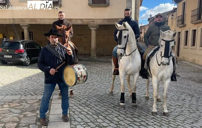 Foto 5 - San Felices de los Gallegos celebra San Ant&oacute;n