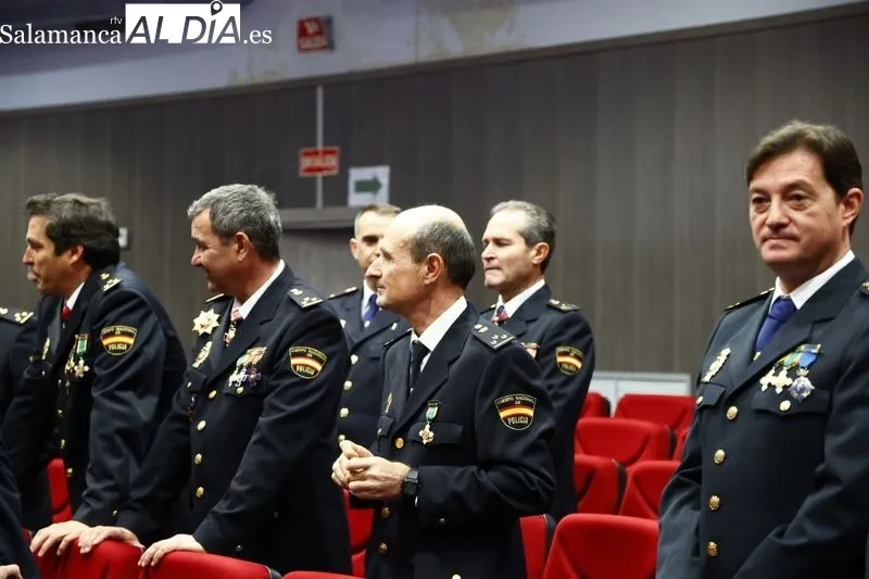 Celebración en Salamanca del 199 Aniversario de la creación de la Policía Nacional. Foto de David Sañudo