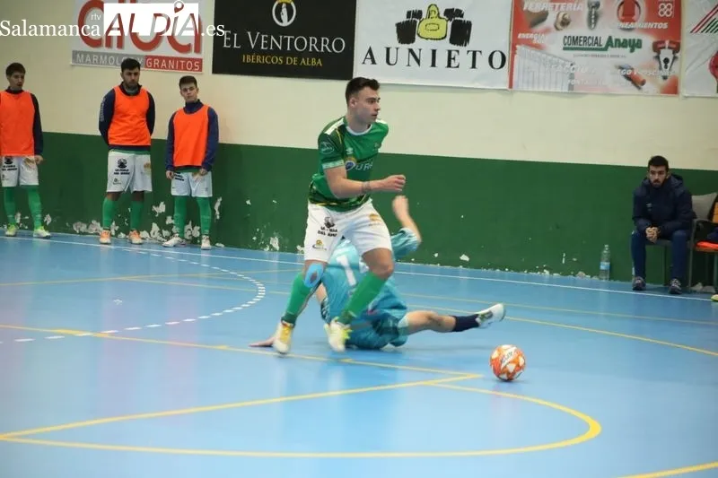 Foto 14 - El Piensos Dur&aacute;n Albense FS aplasta al Leis (6-1)
