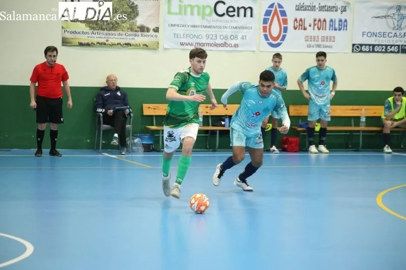Foto 10 - El Piensos Dur&aacute;n Albense FS aplasta al Leis (6-1)