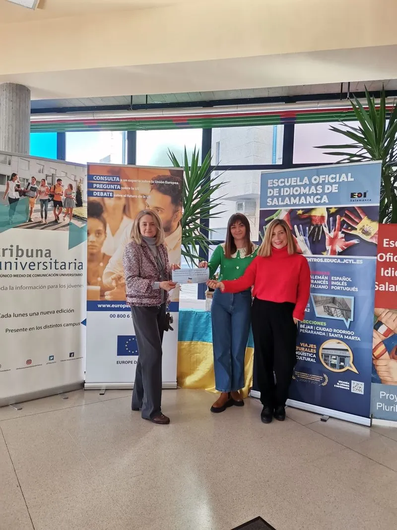 El Mercadillo Solidario de la Escuela de Idiomas recauda más de 3.300 euros