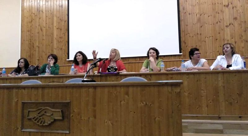 Foto de archivo de una asamblea de trabajadoras de Advase, convocada por el Comité de Empresa