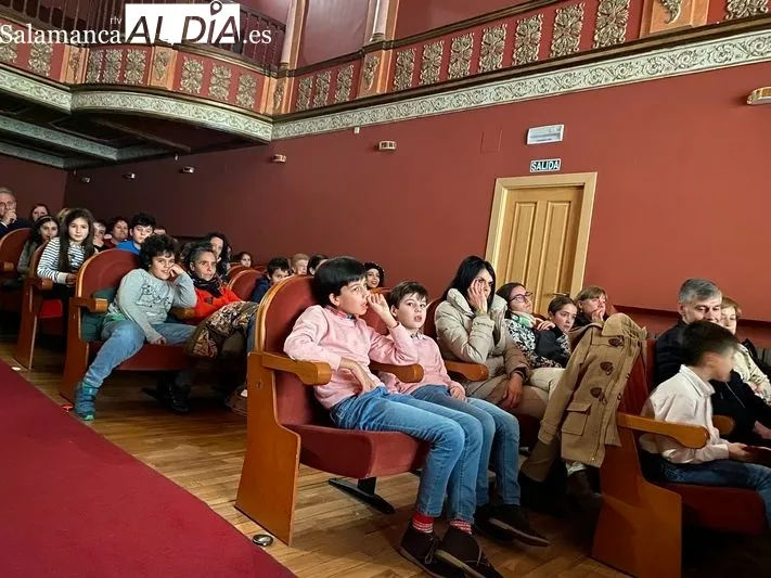 Foto 2 - El Ayuntamiento entrega los premios de los concursos navide&ntilde;os&nbsp;