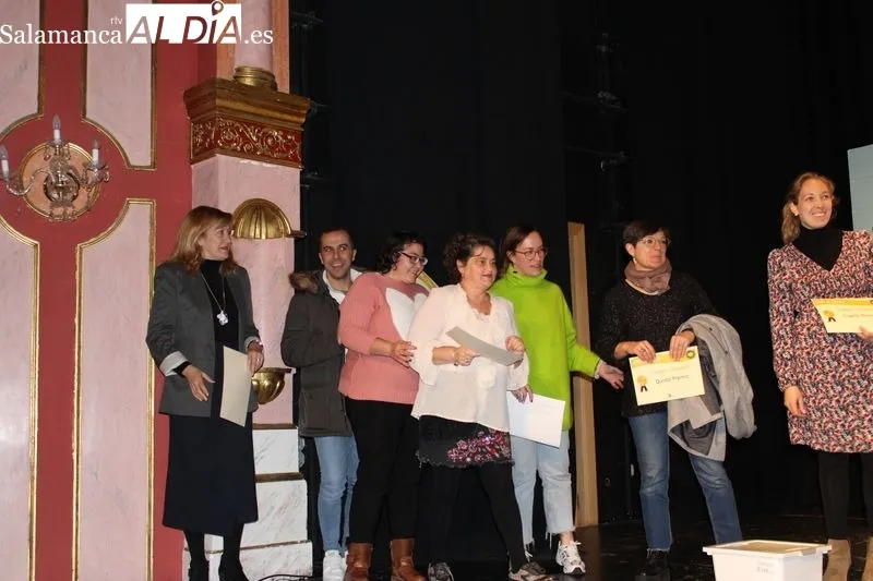 Foto 6 - El Ayuntamiento entrega los premios de los concursos navide&ntilde;os&nbsp;