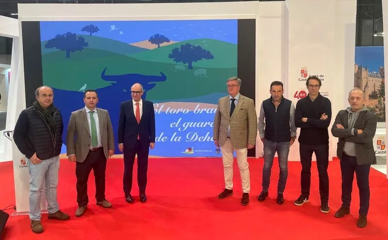 Promoción del Camino de Hierro y la Ruta del Toro Bravo en Fitur