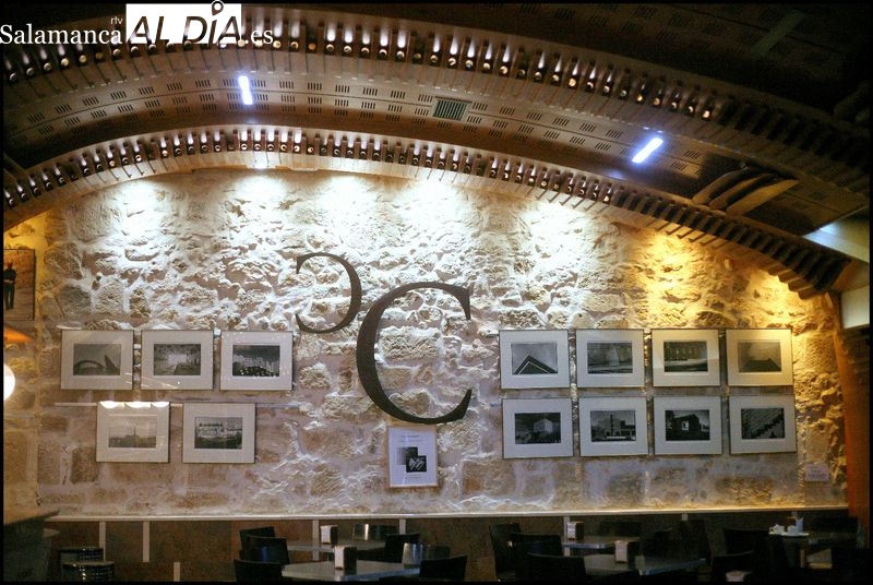 Exposición de Pablo de la Peña en la cafetería del Casino de Salamanca. Foto de José Amador Martín