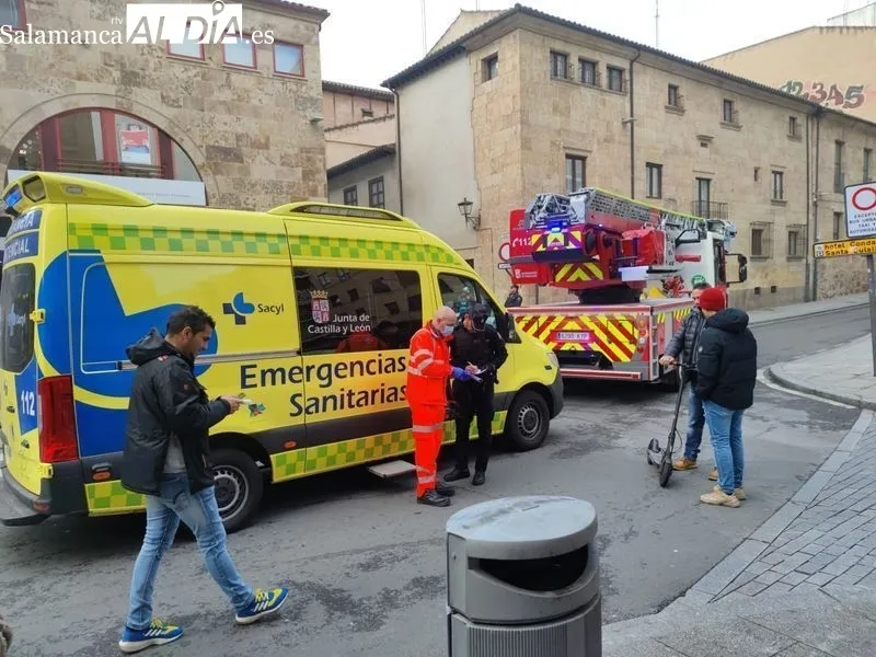 Incendio en el número 18 de la calle Correhuela