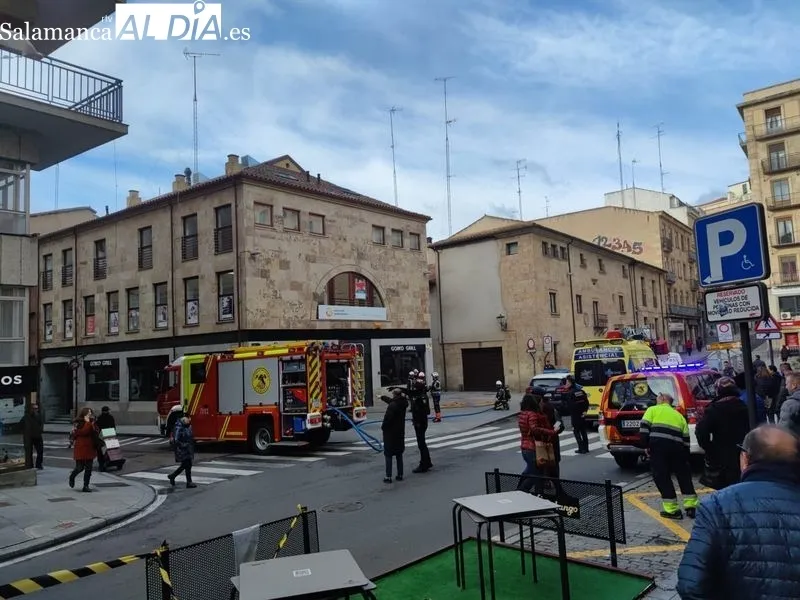 Incendio en el número 18 de la calle Correhuela