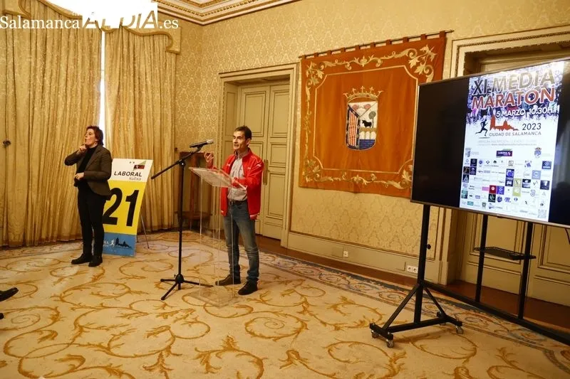 Presentación en el Ayuntamiento de la Media Maratón de Salamanca. Foto de David Sañudo