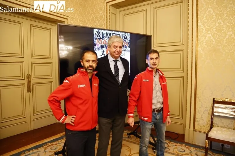 Presentación en el Ayuntamiento de la Media Maratón de Salamanca. Foto de David Sañudo