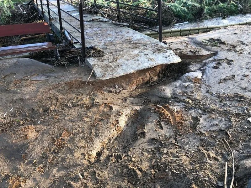 Efectos de las inundaciones en Miranda de Azán. Foto @eloy1271