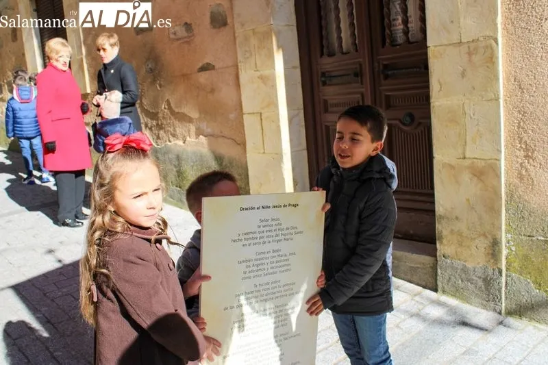 Foto 8 - Los m&aacute;s peque&ntilde;os protagonizan el d&iacute;a del Ni&ntilde;o Jes&uacute;s de Praga