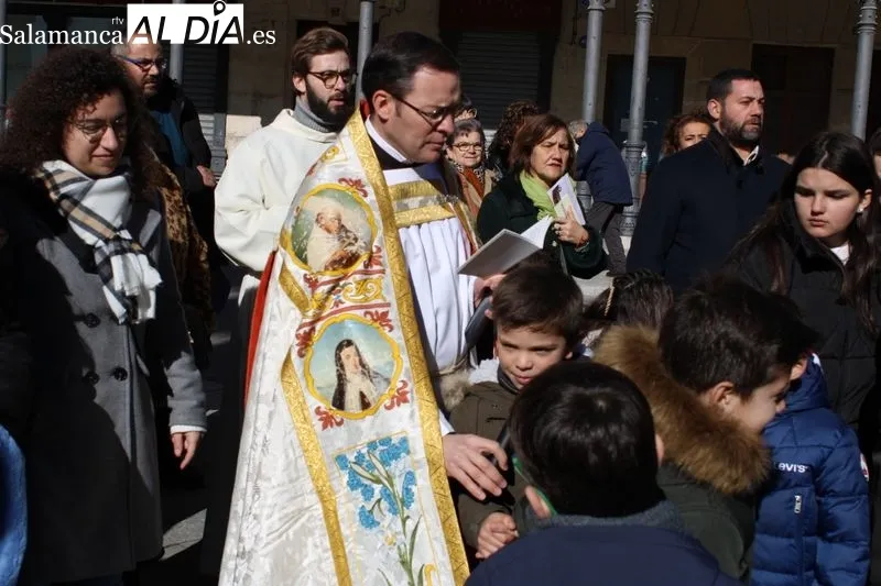 Foto 11 - Los m&aacute;s peque&ntilde;os protagonizan el d&iacute;a del Ni&ntilde;o Jes&uacute;s de Praga