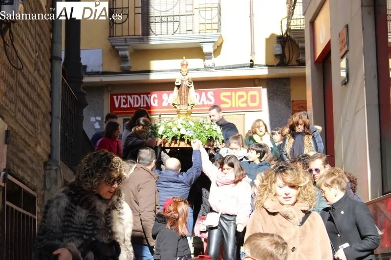 Foto 10 - Los m&aacute;s peque&ntilde;os protagonizan el d&iacute;a del Ni&ntilde;o Jes&uacute;s de Praga