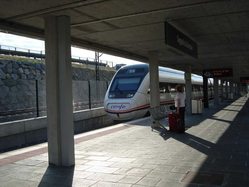 Renfe transportó 4,4 millones de viajeros en Castilla y León en 2022