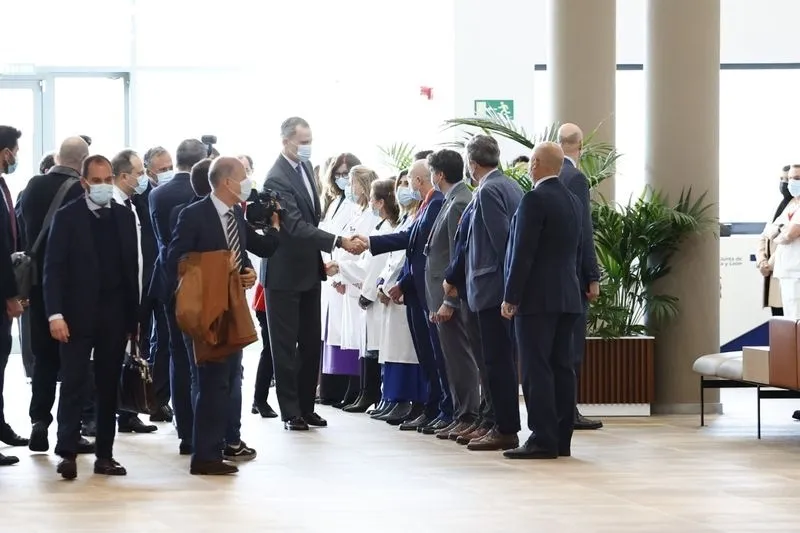 Visita del rey de España, Felipe VI, al  Hospital Universitario de Salamanca. Foto de David Sañudo