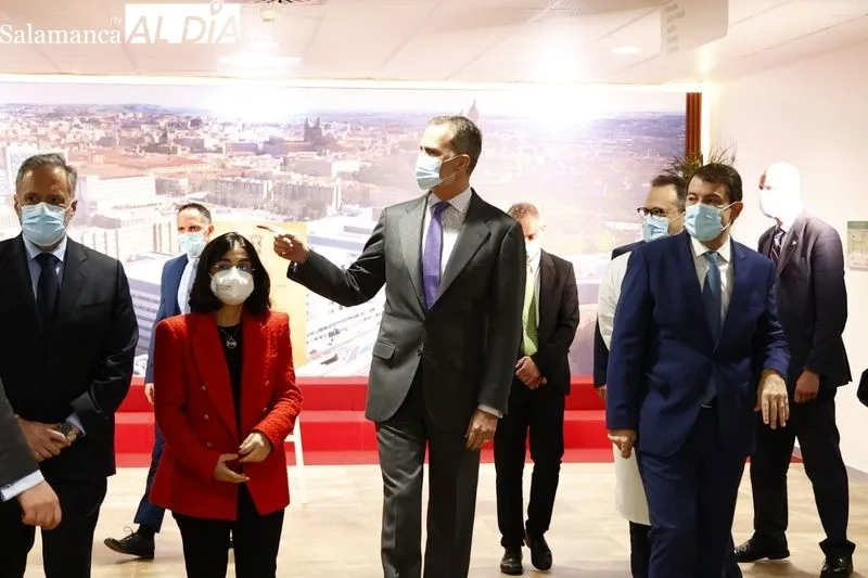 Visita del rey de España, Felipe VI, al  Hospital Universitario de Salamanca. Foto de David Sañudo