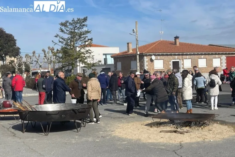 Villar de Gallimazo vive su XI Matanza Tradicional