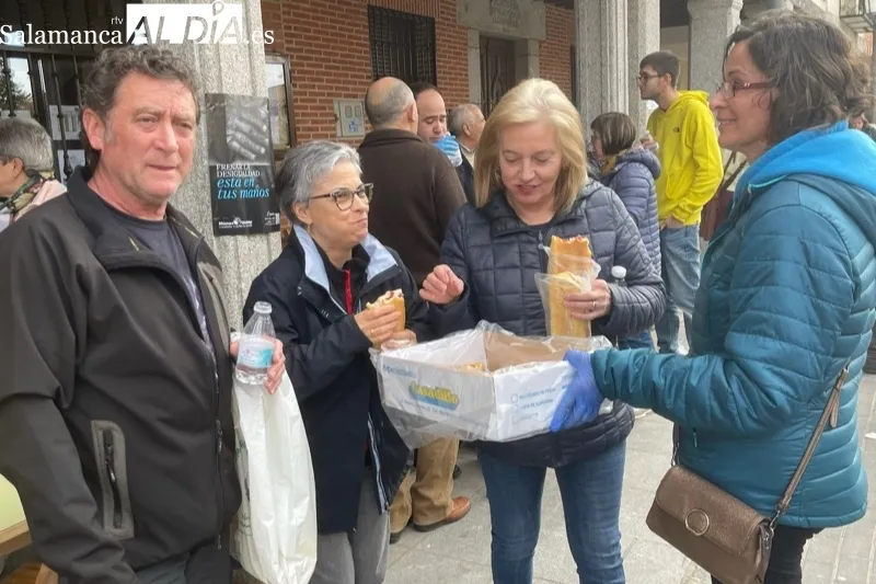 Macotera celebraba este sábado una multitudinaria Operación Bocata