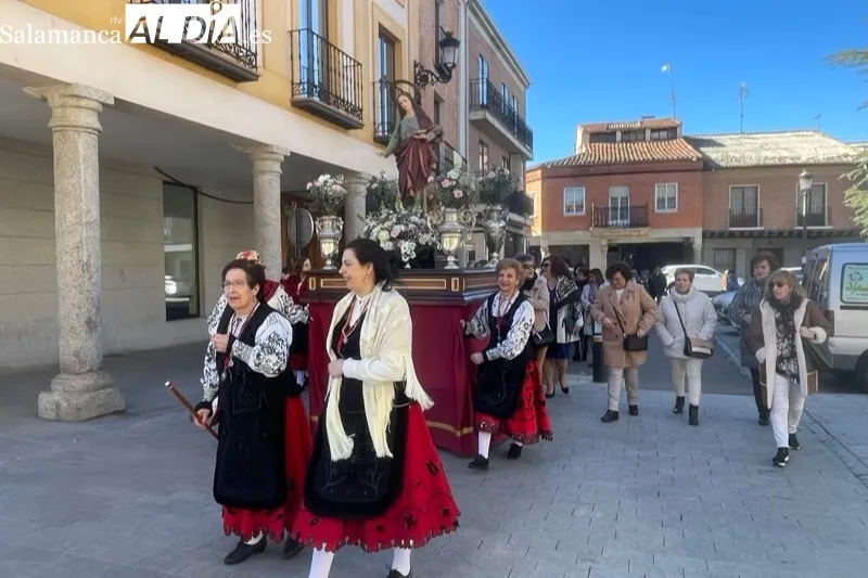 Las mujeres de Peñaranda disfrutan de la festividad de Santa Águeda