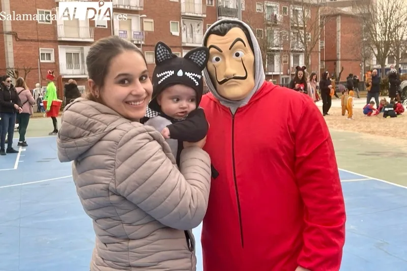 El parque La Huerta acogía el tradicional baile infantil de Carnaval