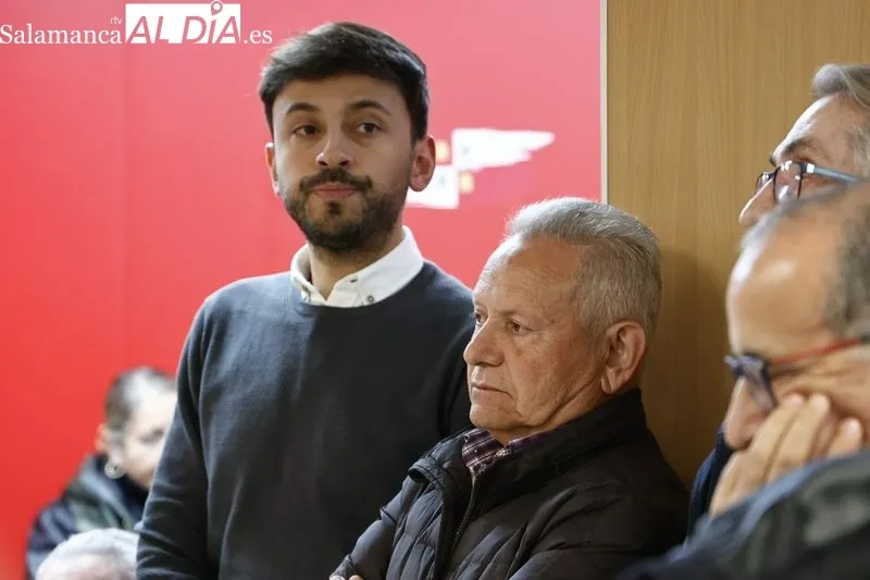 Foto 10 - El PSOE de Salamanca celebra un homenaje a los militantes con antig&uuml;edad superior a 40 a&ntilde;os en el partido