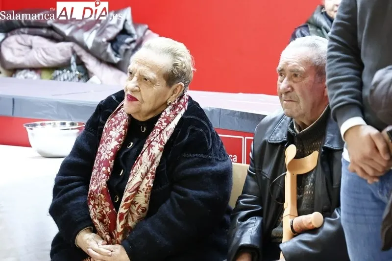 Foto 12 - El PSOE de Salamanca celebra un homenaje a los militantes con antig&uuml;edad superior a 40 a&ntilde;os en el partido
