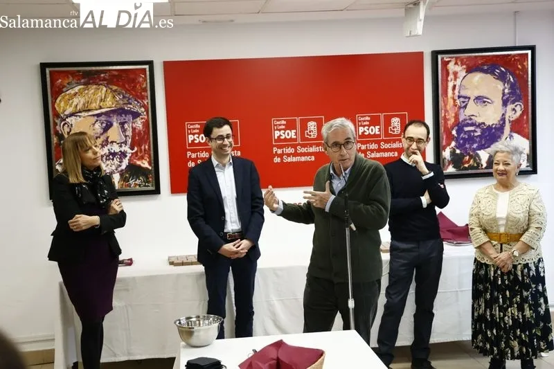 Foto 15 - El PSOE de Salamanca celebra un homenaje a los militantes con antig&uuml;edad superior a 40 a&ntilde;os en el partido