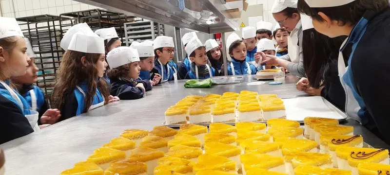 Foto 10 - Los alumnos del San Juan Bosco se convierten en reposteros