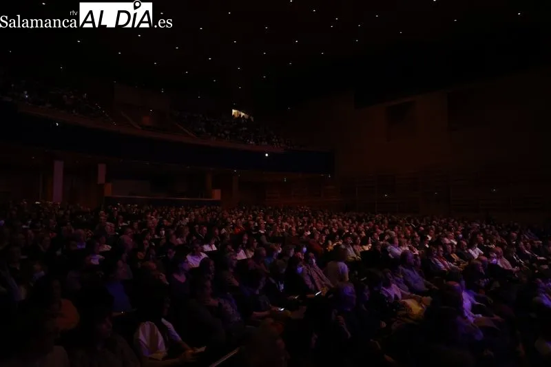Concierto de Víctor Manuel en el CAEM. Fotos: David Sañudo