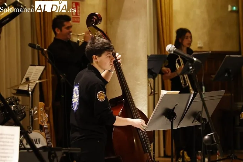 Concierto de la agrupación Big Band Universidad de Salamanca en el Casino. Fotos: David Sañudo