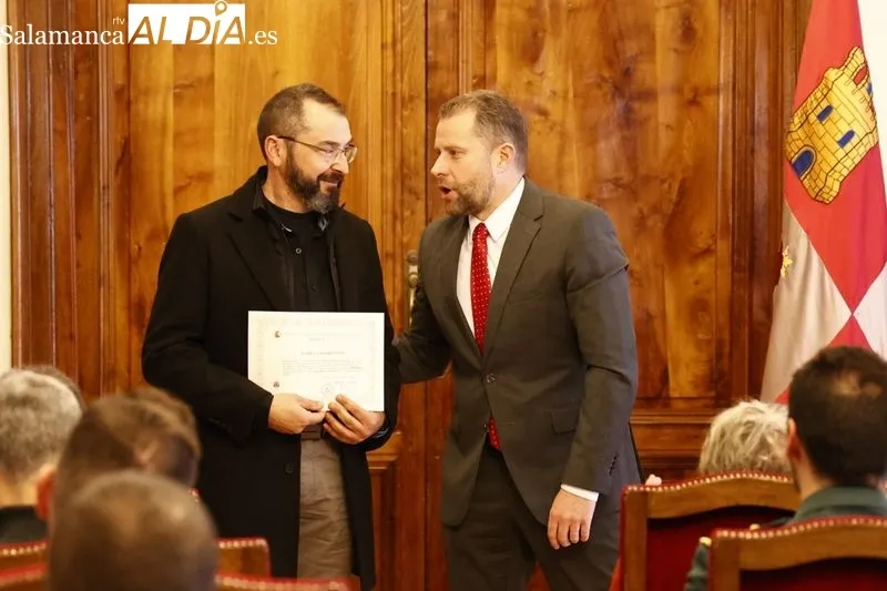 Acto de entrega de la Medalla al Mérito de la Protección Civil y de los Diplomas de la Red Nacional de Radio de Emergencia (REMER). Fotos: David Sañudo