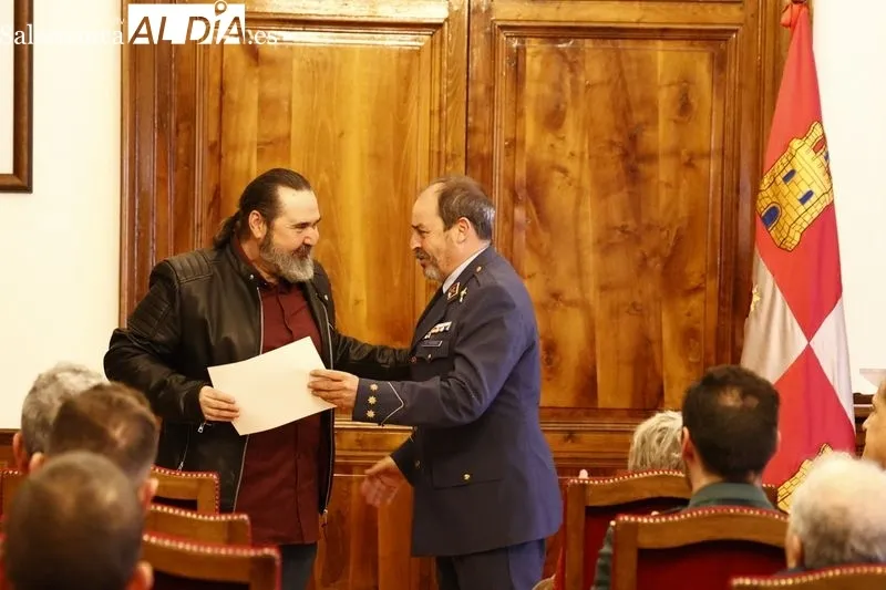 Acto de entrega de la Medalla al Mérito de la Protección Civil y de los Diplomas de la Red Nacional de Radio de Emergencia (REMER). Fotos: David Sañudo