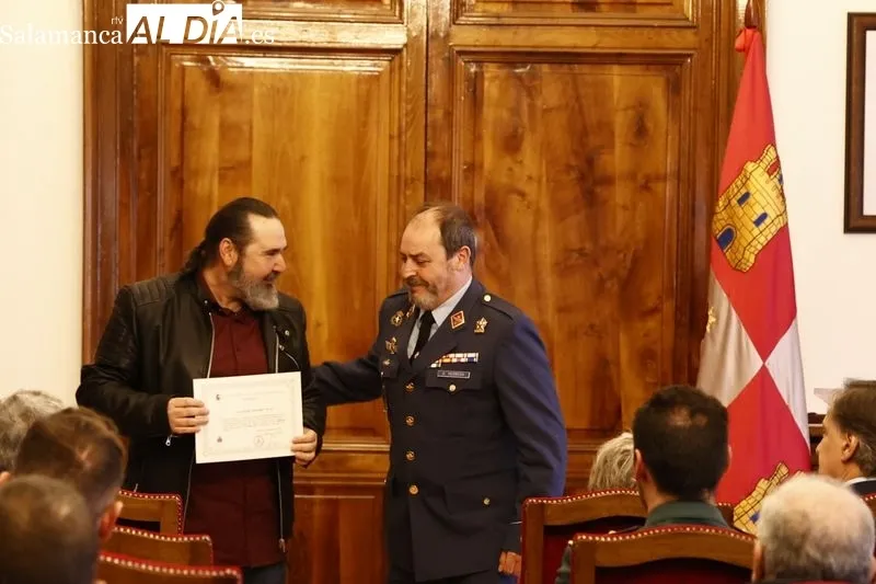 Acto de entrega de la Medalla al Mérito de la Protección Civil y de los Diplomas de la Red Nacional de Radio de Emergencia (REMER). Fotos: David Sañudo