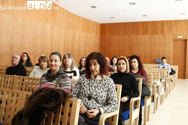 Foto 9 - Estos actos han tenido lugar en Salamanca con motivo del D&iacute;a Internacional del S&iacute;ndrome de Asperger
