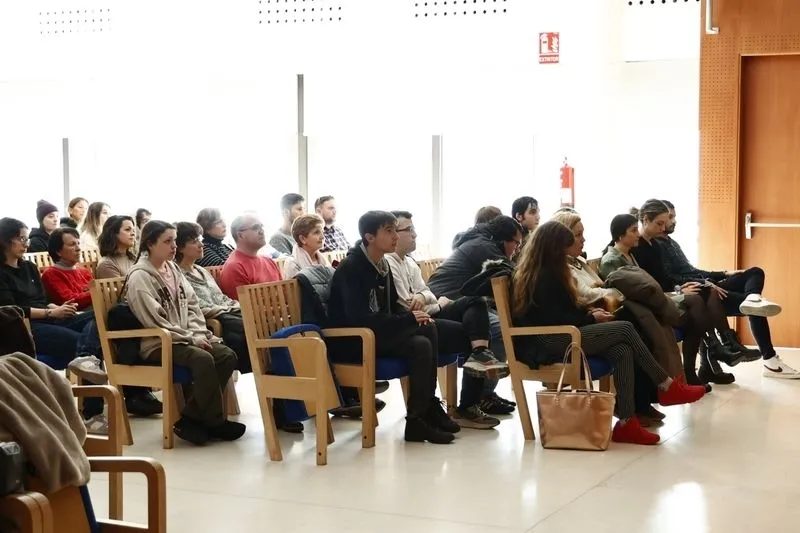 Foto 8 - Estos actos han tenido lugar en Salamanca con motivo del D&iacute;a Internacional del S&iacute;ndrome de Asperger