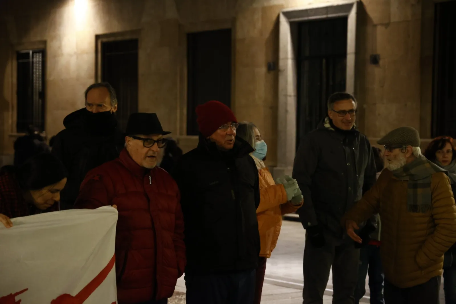 Foto 11 - As&iacute; ha sido la concentraci&oacute;n en Salamanca contra "todas las guerras"
