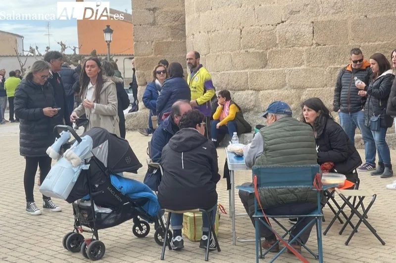 Macotera celebraba este sábado una multitudinaria Operación Bocata