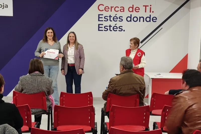 La Asamblea comarcal de Cruz Roja organizaba un reconocimiento a las empresas locales