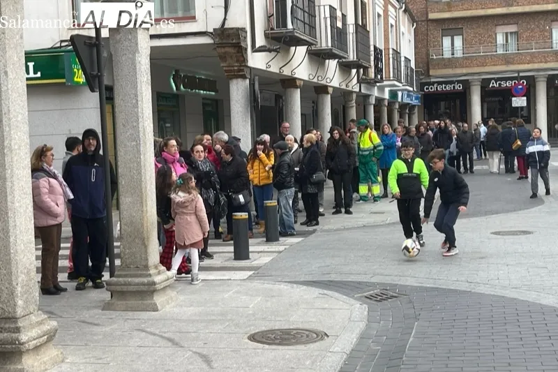 Las plazas de Peñaranda acogían el entierro de la sardina