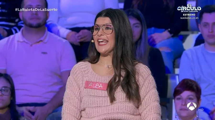Foto 3 - Una mirobrigense llamada Alba se lleva 900&euro; en &lsquo;La Ruleta de la Suerte&rsquo;