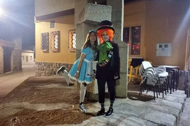 Foto 6 - Extraordinaria participaci&oacute;n de disfraces en el Carnaval de Villavieja de Yeltes