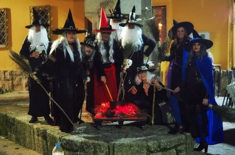 Foto 7 - Extraordinaria participaci&oacute;n de disfraces en el Carnaval de Villavieja de Yeltes