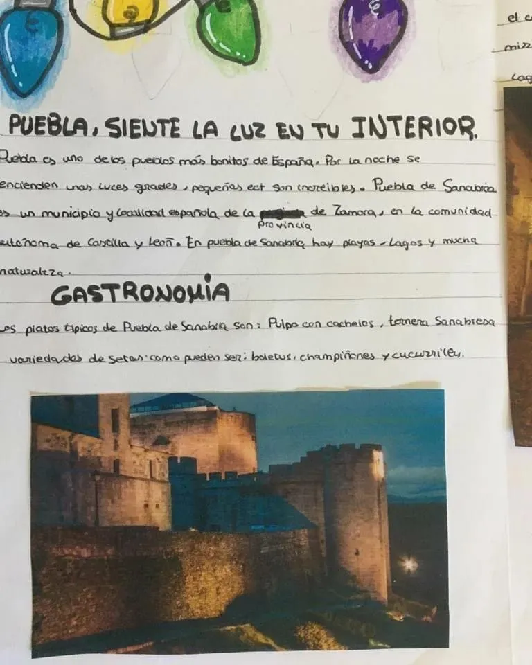 Los alumnos de 5º del Ceip Miguel de Unamuno realizan folletos turísticos