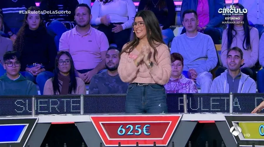 Foto 4 - Una mirobrigense llamada Alba se lleva 900&euro; en &lsquo;La Ruleta de la Suerte&rsquo;
