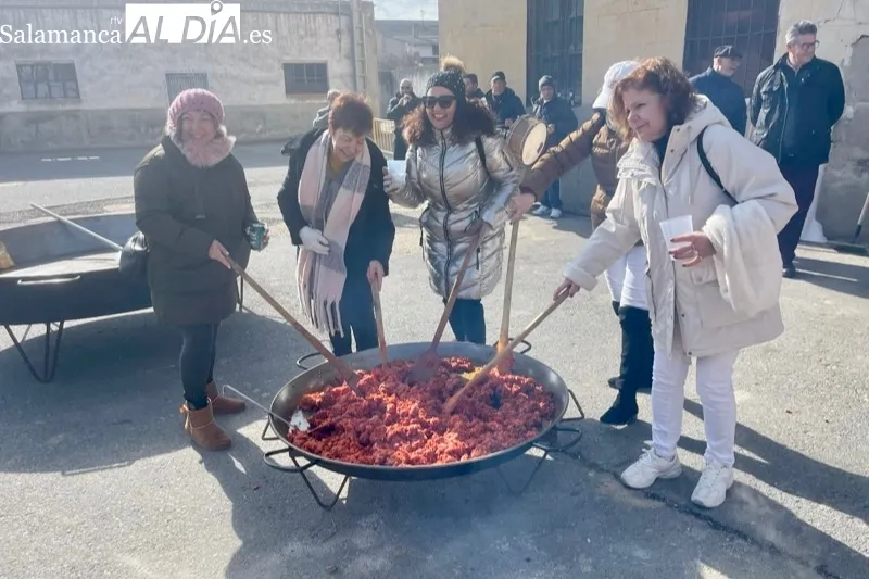 Villar de Gallimazo vive su XI Matanza Tradicional